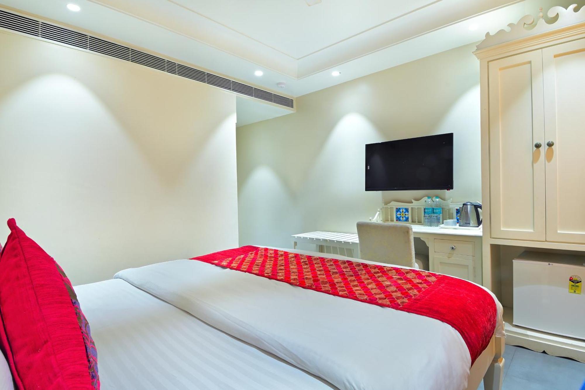 The Pinky Villa - Heritage Boutique Suites Νέο Δελχί Εξωτερικό φωτογραφία