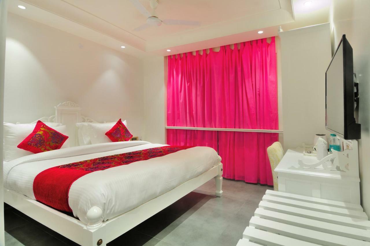 The Pinky Villa - Heritage Boutique Suites Νέο Δελχί Εξωτερικό φωτογραφία